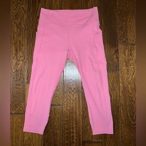 Baby pink Fabletics capri leggings